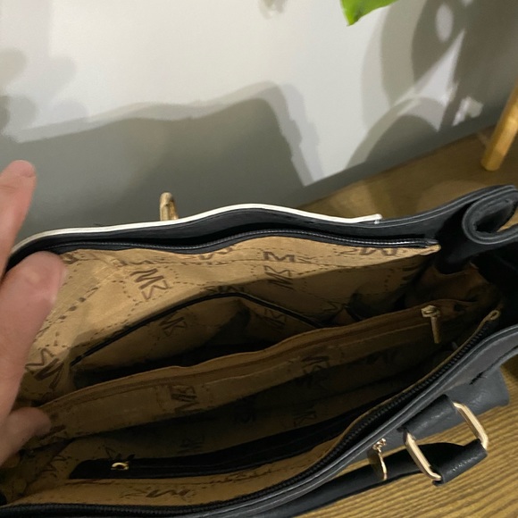 NWT Michael & Michelle Teal, Black, and White purse - Picture 6 of 13